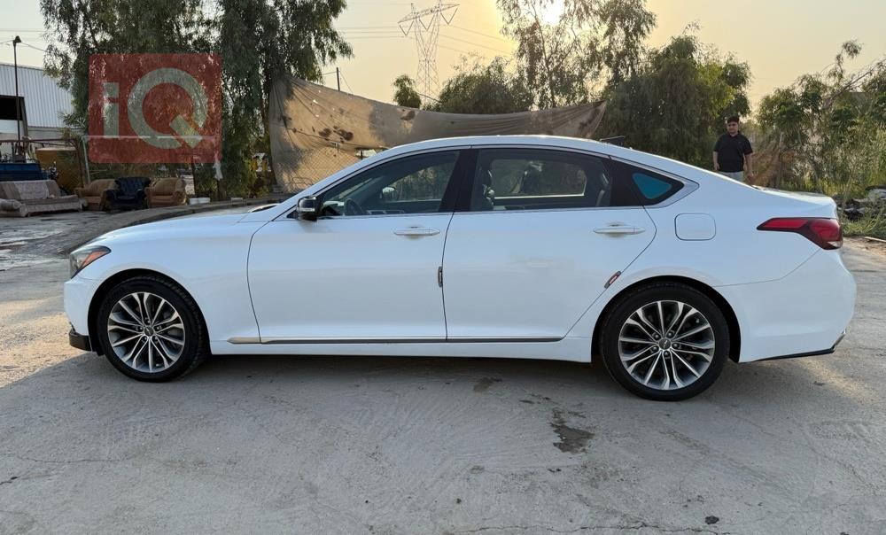 جنسس G80